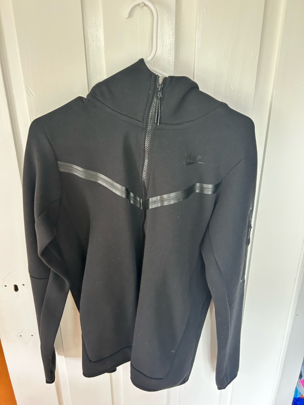 Black Nike Tech